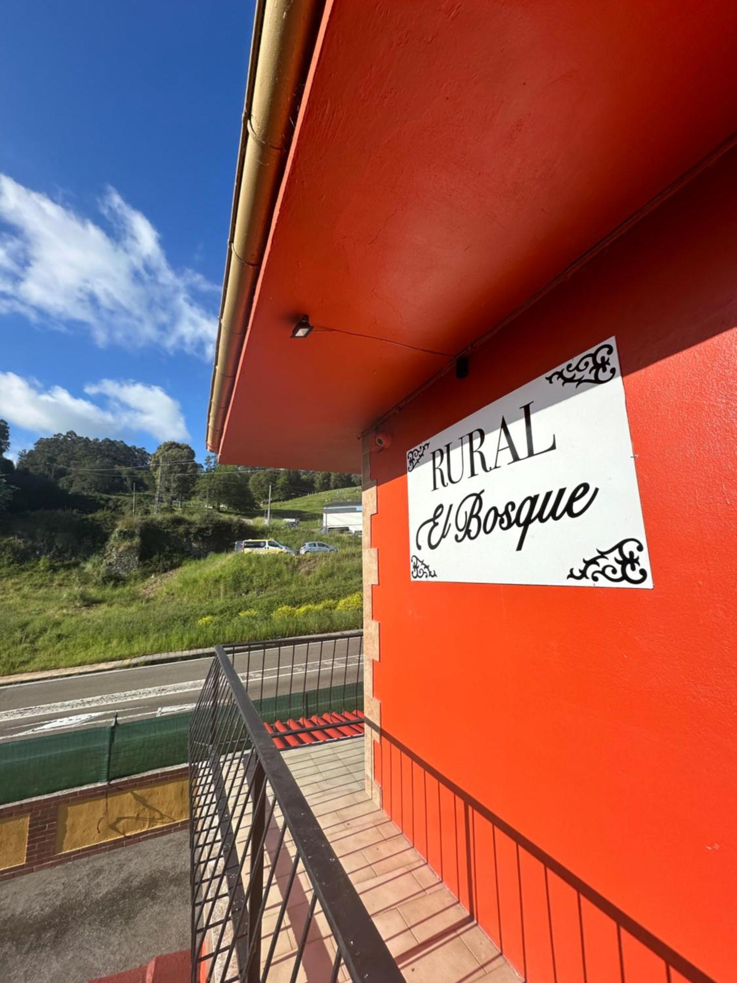 Hostal Rural El Bosque Entrambasaguas  Exterior foto